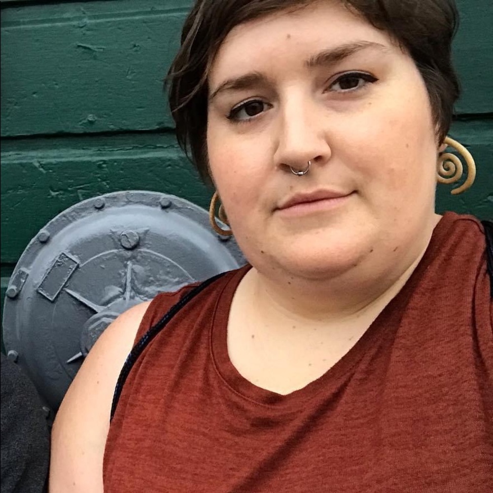 Meet your Posher, Jennica